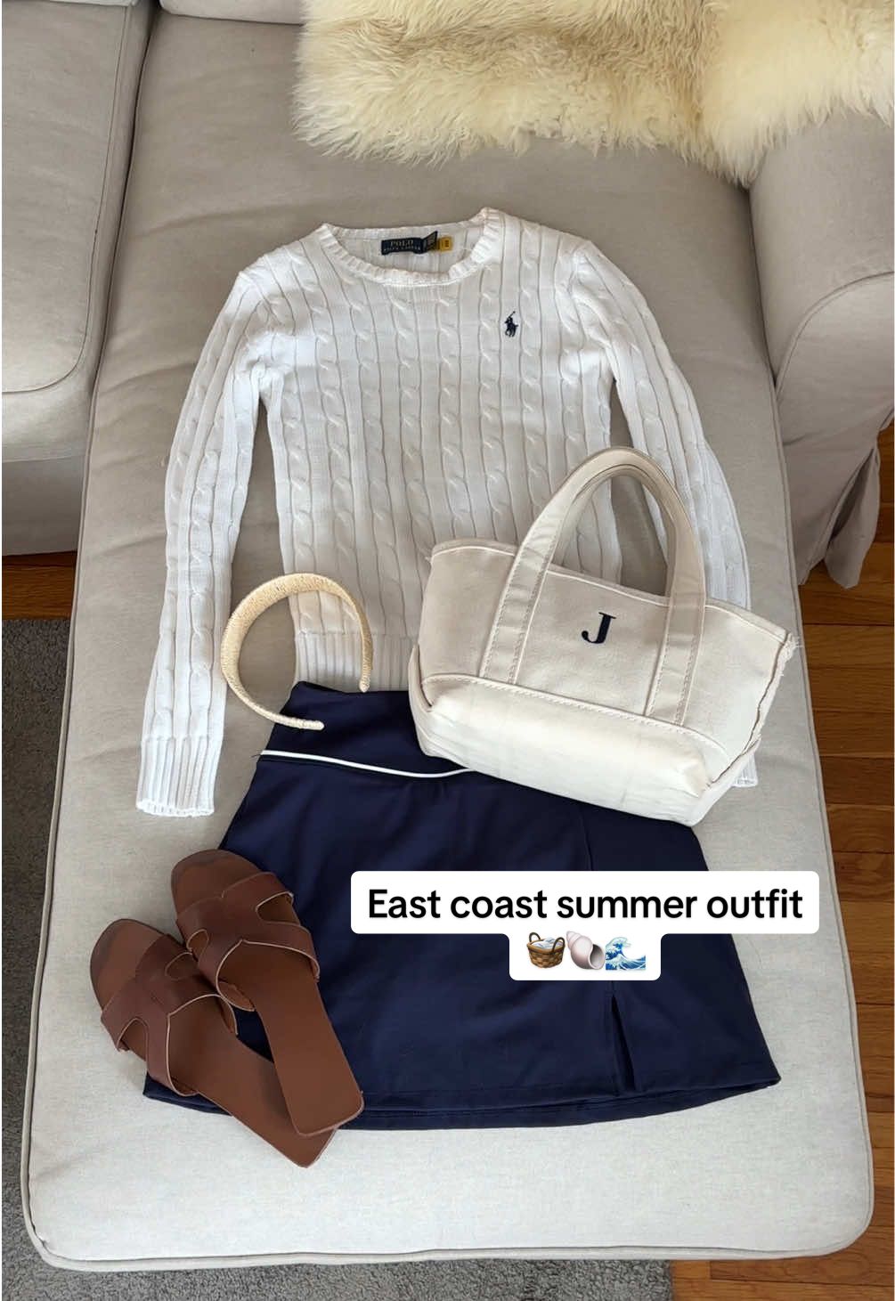East coast summer outfit🧺🐚 🌊 #ralphlauren #ralphlaurenstyle #preppyoutfits #preppystyle #ralphlaurenaesthetic #boatandtote #llbean #eastcoastsummer 