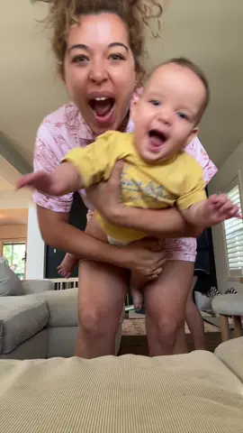 doveys smile at the end 🥹🥹 #twinmom #twinmomlife #momsover30 #grandma #fyp #dancingmom #momcontent #twins #babiesoftiktok 