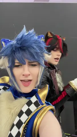 Why he ZOOM like that??? 😂 #sonicthehedgehog #sega #shadowthehedgehog #sonic #shadow 