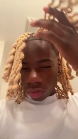 clean clean #fyp #blondedreads #blonde #xyzbca #brownskin #darkskin 