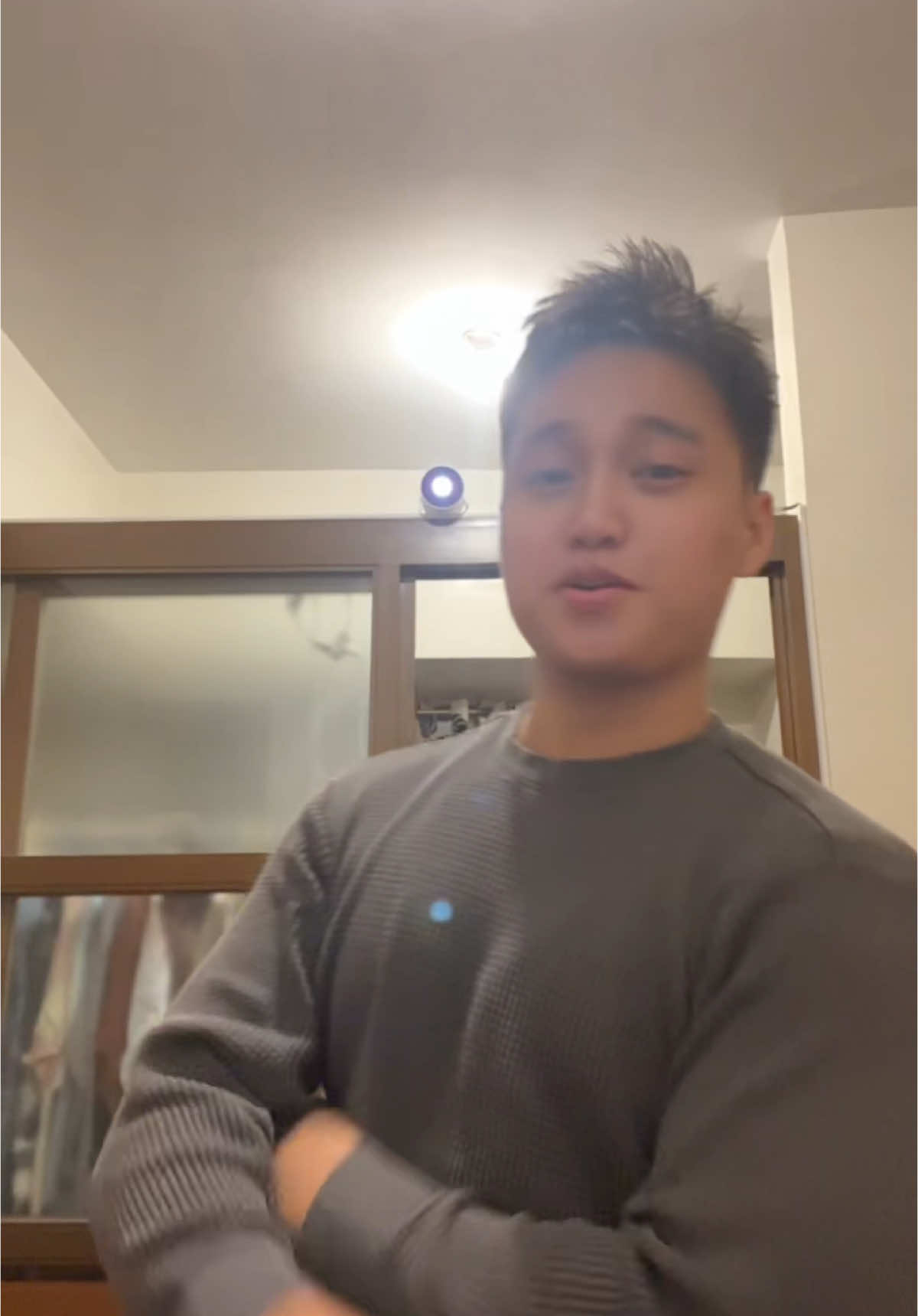 broski, ang bato?