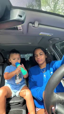 10/10 if you ask me 😌🎤 #baby #babyfever #babytok #firsttimemom #momlife #momanddaughter #singing @Ms Rachel 