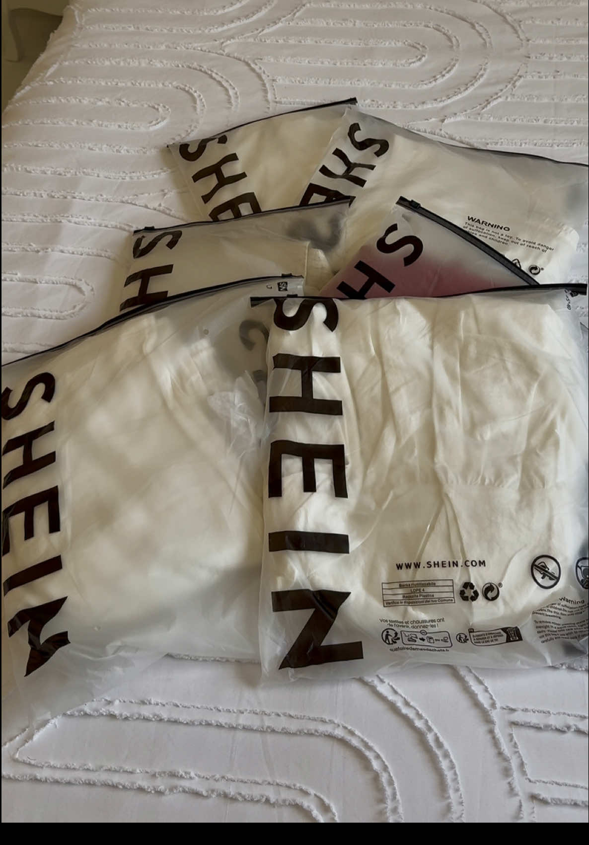 Haul @SHEIN  Search 9FZYB to shop my selection of the latest SHEIN items 🔥 . 14724867🔎 35488126🔎 2870198🔎 22950515🔎 38009201🔎 . . . . . #SHEINtrends #SHEINforAll  @SHEIN Brasil 
