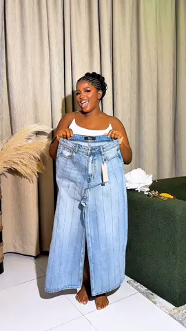 My style 😁 My Mood 😍   Where exactly would you rock an outfit like this to 😍🥰 Let me know your thoughts in the comments section 🤭 👖 @fashionaesthetic.ng  #fashioninspo #viral #outfitinspo #goviral #goviral #fypシ゚ #nigeriatiktok🇳🇬🇳🇬🇳🇬 #contentcreator 