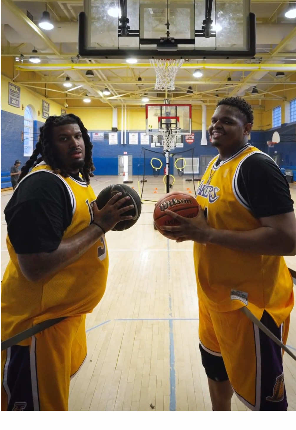 SHAQ VS SHAQ FOR A MILLION DOLLARS #shaquilleoneal @ShaqDieselONeal 