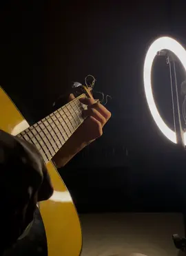 🥀  #coverlagu #covergitar #melody #suratcintaunutukstarla #intro #gitarcover #virgoun #cover #gitar #fypシ #VoiceEffects #fingerstyle 