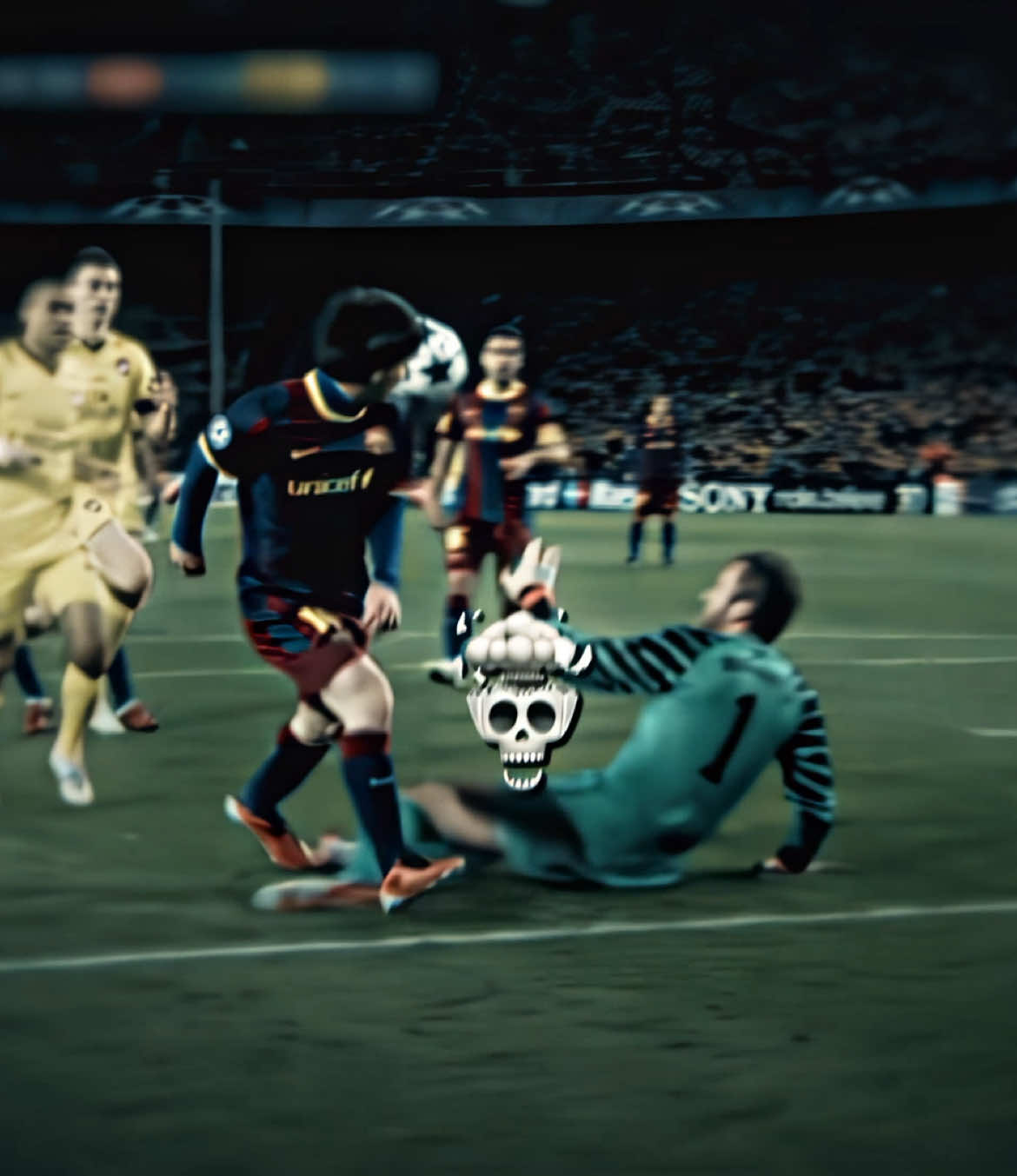 The Goat of skills ☠️🔥 #football #messi #edit #Soccer #aftereffects 