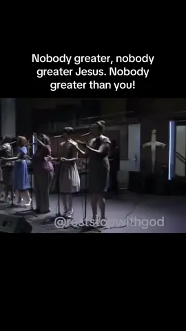 VaShawn Mitchell x Nobody Greater #christiantok  #churchtok #gospelmusic #gospeltok #encouragement #viral #fyp #foryourpage #motivation #praisebreak #worship