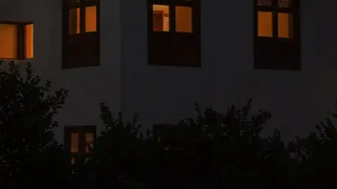 ولقد خلقنا الانسان ونعلم ما توسوس به نفسه  قران كريم  القاري عبدالله احمد سيمو الموريتاني صوت جميل ماشاء الله #قران_كريم #قران #quran 