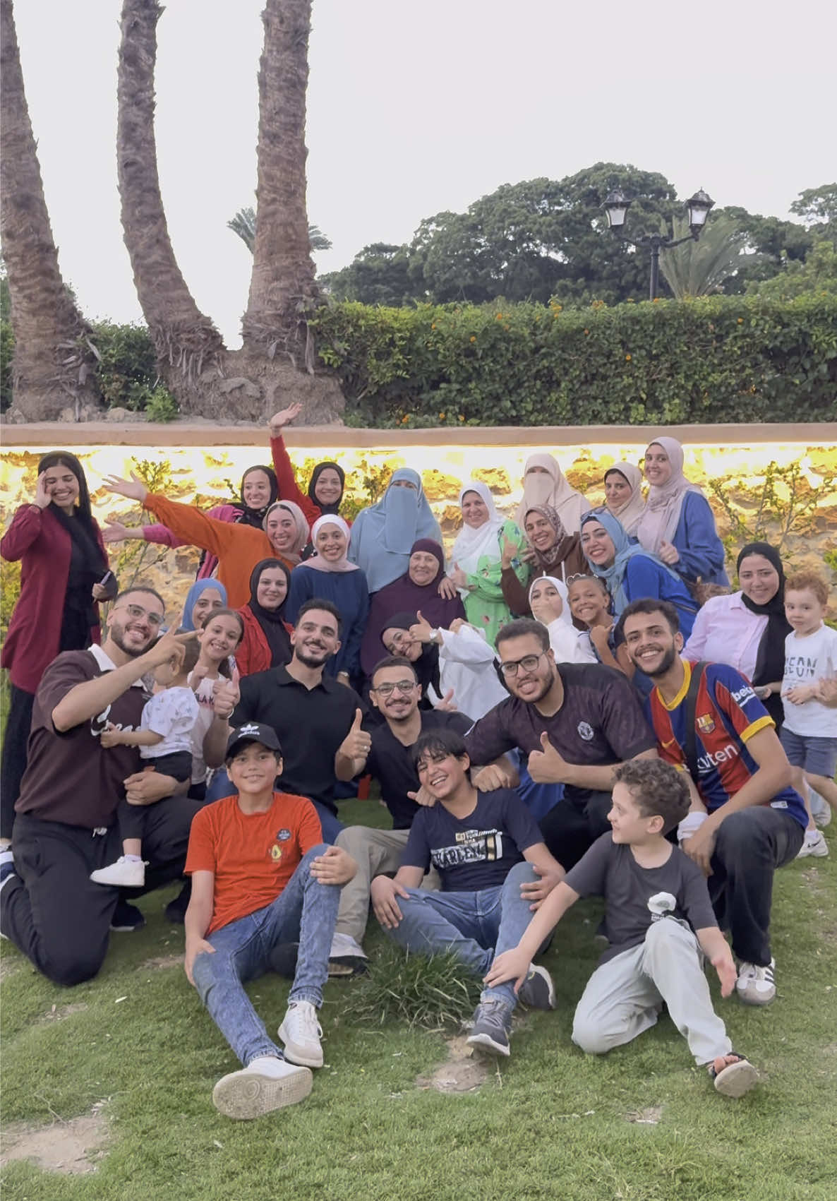 Family always comes first ♥️🌎