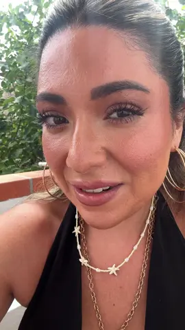 the buses were paid actos for this video!!!