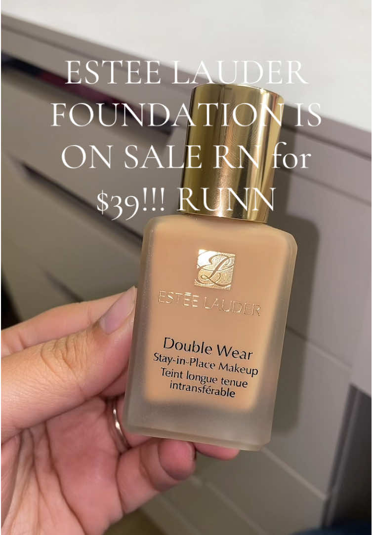 Girls these is your chance to restock !!! RUNN!!!🤩 @Estée Lauder #esteelauder #esteelauderdoublewear #esteelauderfoundation #flashsale #makeupsale 