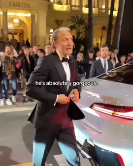 If only I could meet him🙏😭 Sorry for being so inactive currently disconnected to the fandom and the sigmas in here don’t make it easy to come back💔 #hannibaltok #hannibalnbc #willgraham #nbchannibal #fannibal #hanniballecter #hannibalfanart #mikkelsen #artistsoftiktok #hughdancy #art #hannigram #hannibaledit #hannibaledit #madsmikkelsen #hannibal 