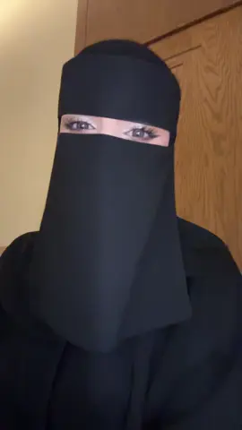 نقابي فالبايو ❣️  #اكسبلورexplore #foryou #ترندات_تيك_توك #الهاشتاقات_للشيوخ❤️‍🔥 #viral #CapCut #الشعب_الصيني_ماله_حل😂😂 #fypシ #مشاهير_تيك_توك 