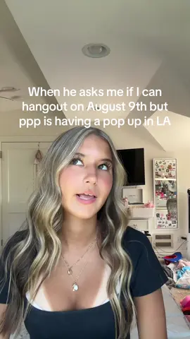 I wanna go sooo bad @PINK PALM PUFF #pinkpalmpuff #blonde 