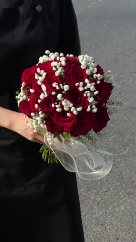 Hoa cưới hồng đỏ #kimxoanflower #hoacuoidep #gocong 