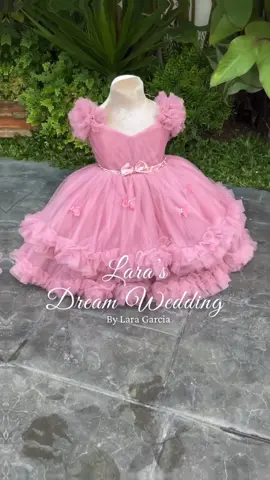 Flitted butterfly 🦋  We can make any size and color  #LarasDreamWedding #filipinianadress #Weddinggownsph #follower #Affordablegowns #kidsoftiktok #Viralfyp #Likes 