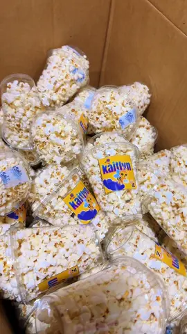 ✨ ¡PROMO ALERTA! ✨🎉 ¿Ya viste esto? 😱 Palomitas con sticker personalizado de 5x5 cm a solo $0.50 todo este mes 🎁💥 ¡Perfectas para cumpleaños, eventos o solo darte un gustito! 🎈🍿 Y lo mejor… ¡Con envío gratis a todo El Salvador por compras de $50 o más! 🚚💨 📲 Pedí ya por WhatsApp y hacé que tus fiestas sean más ✨coquetas✨ y deliciosas. #ConfiteríaFiorella 💖 te lo lleva hasta la puerta 🏠🍬 🛒 ¡Apurate que se agotan! #PromoDelMes #PalomitasFiorella #TikTokElSalvador #CandyParty #FiestasSV #EmprendimientoSV #EmprendeConEstilo #PalomitasConEstilo #IdeasParaEventos #PopcornLovers #TikTokViral2025 #OfertasTikTok #EmprendedoresSV #CandyBarIdeas #DecoraciónFiestera