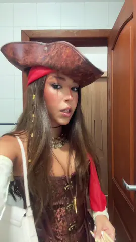 my name iiiiiissssss #fantasia #pirata #porto #mysteriofantasy 