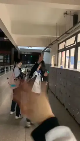 (@@智商为零) best friend #🇨🇳 #waiwainotsleep #shenzhenhighschool #foryoupage 