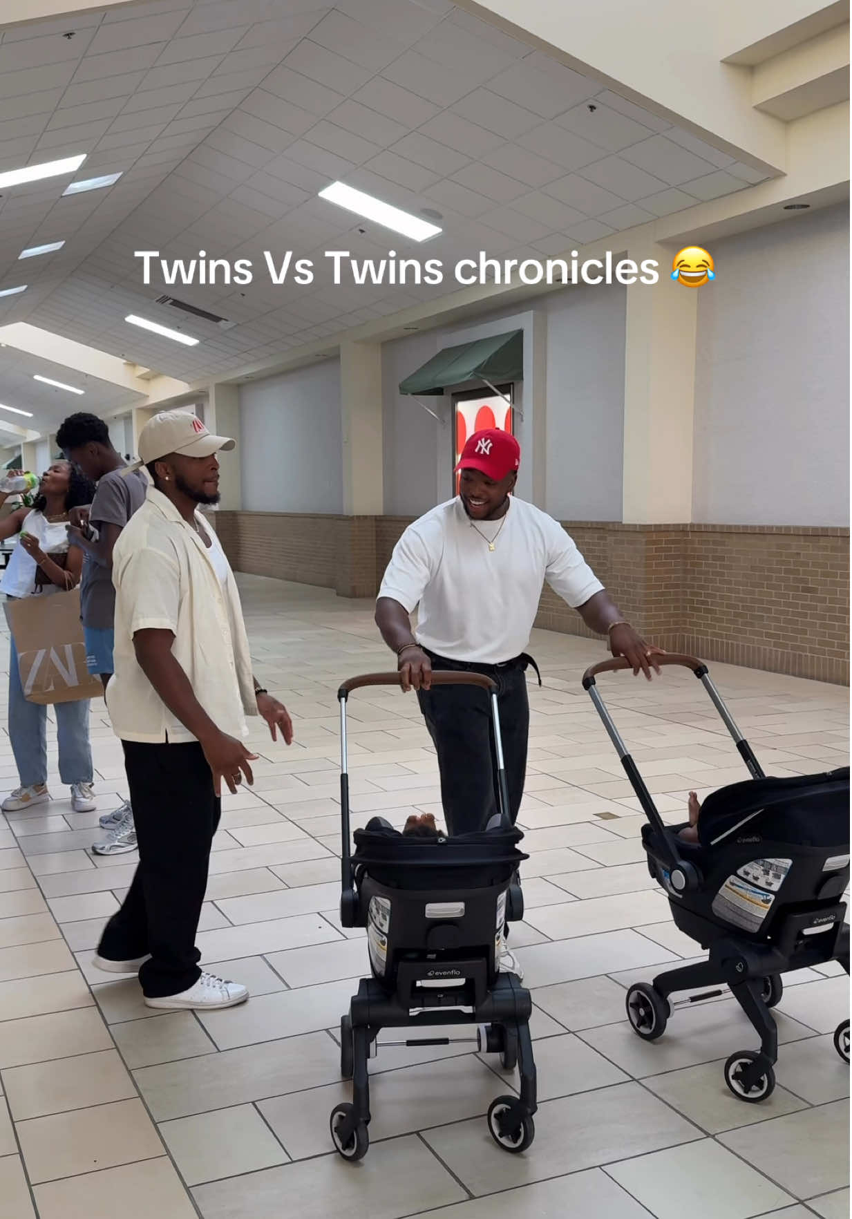 Rate Uncle daddy’s Dad skills 😂 @Isaaccharles  #relatable #twins #family #humor #parenting