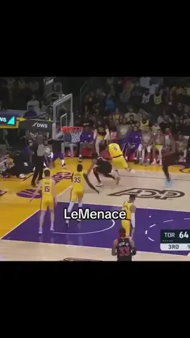 Got no LeChill. @CalebGordon13 #hoopsnation #lebron #lebronjames (h/t ig// theinstareeeels)