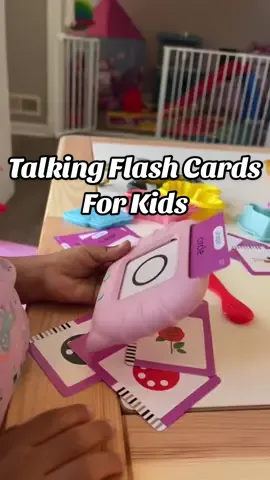 These flash cards are apart of our routine #flashcardsforkids #homeschool #toddlertok #speechtherapy #dealsfordays #fyp #MomsofTikTok 