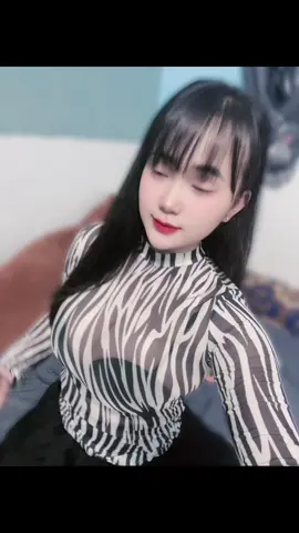 Càng yêu nhau lâu người ta càng hiểu nhau sâu 🙂