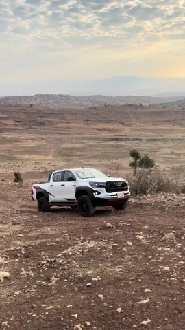 Gr sport🦁 #GR #hilux #toyota #kurd #kurdistan #ME #offroading #offroad #شعب_الصيني_ماله_حل😂😂 #zakho #zaxo #erbil #iraq #duhok #zaxo_duhok_hewler_slemani_hawler 