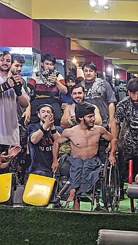 Afg wheelchair man !🇦🇫💪#Fitness #finessmotivation #trending #trendingsong #gym #wheelchair #disability #pushlimits #nevergiveup #grindmode 