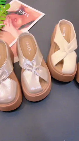 #รองเท้าแตะผู้หญิง#รองเท้าพื้นสูง #รองเท้าแตะส้นสูง#รองเท้าแตะส้นตึก #รองเท้าแตะครึ่งส้น #รองเท้าสวยบอกต่อ #cili_shoes 
