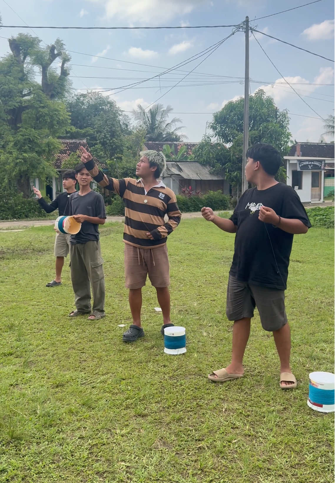 Siapa yg ngejer lewong ga pernah dapet ? 🗿 #fyp #ceritakita #tipetipeomped #layangan 