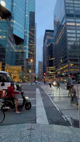 #canada🇨🇦 #city #beautuful #travel #downtowntoronto #nature #naturelover #fyp #foryoupage❤️❤️ #foryоu #viralvideos #viralditiktok #tik_tok #explore #please #me #follow #likе #thankyou #videoreply #CapCut #capcut_edit  12.07.2025 🇨🇦🛩️🌃🌉 ❤️