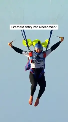 Mr Bond or Mr McGillivray 🤣 Matt skydiving into his heat the Corona Open Jbay like the madman he is.  #JBay #SkyDive 