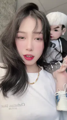 Em ra cửa đi, Anh Ace ghé qua đón em về làm Dâu nà😝😝😝 @𝙃𝙖̂𝙣 Tâm Linh Thái🔮🐻‍❄️ @𝘕.𝘏𝘢̂𝘯𝘯🫧 #xuhuong #ngochaan💗 #kumanthong❤️🙆‍♀️ #xuhuongtiktok #tâmlinhthailan #xhtiktok #goihangchokhachyeu #trend 