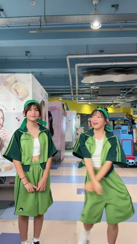 スマホのカメラロールなんてどうせみゆきらばっかでしょ😆🩷#みゆきら #緑ジャージの２人組 