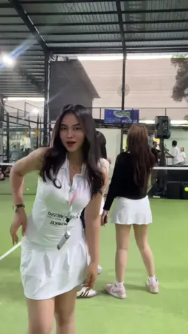 With this beauty @sefdier  #sesirkelpadelfun #padelindonesia #padel #funcompetition #vaporesso 