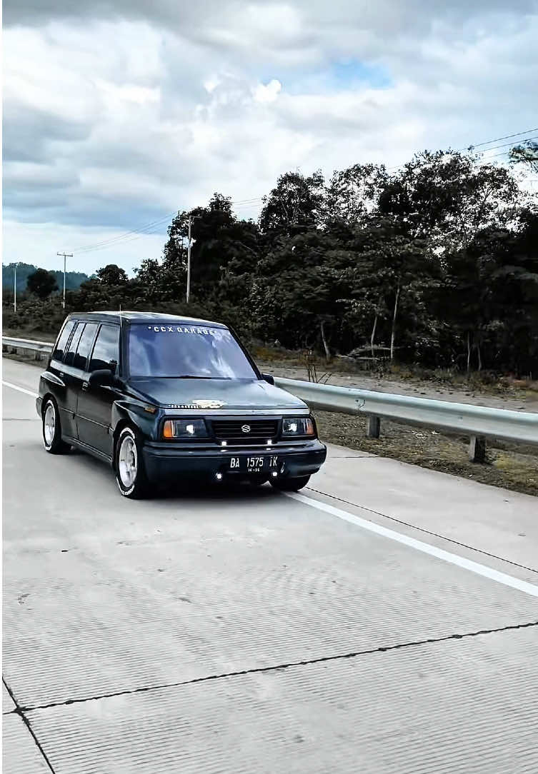 #AuraFarming #JointTheTrend #CCxgarage #SuzukiEscudo #EscudoCeper #EscudoNapak #EscudoCumiDarat #EscudoKandas #LoweredSuzuki #LoweredEscudo 