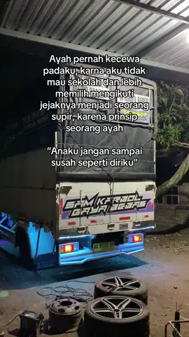 #storytruk #foryoupage #euro4 #drivermudapunyacerita #karyasantosagroup #krodong_mania_indonesia #trukmaniaindonesia 