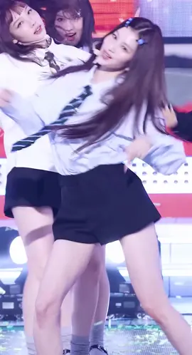 Twice Sana 😍 #kgirlsfun #twice #sana #sanatwice #twicesana 