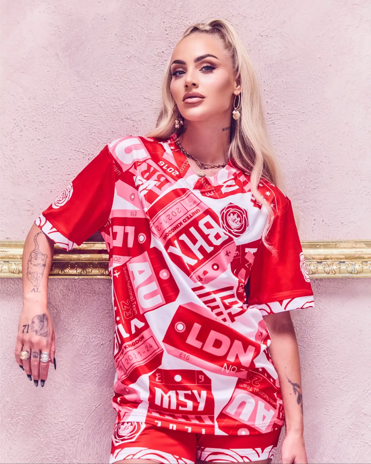 My career journey on a jersey ❤️🤍 Get it now in Ultimate Team in #FC25! @EA SPORTS FC 