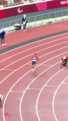 A heartwarming sports day.#paralympics #fyp #foryou #sport #tunning #sprinting 