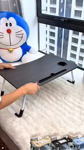Ini meja kecil yang bisa dilipat.#goodthing #tiktok #foryou #fyp #meja 