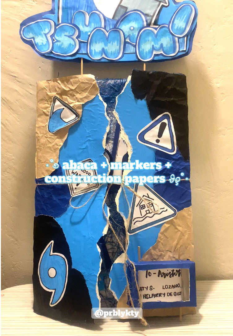 3 Must haves for a Lit Project!! #abaca #markers #constructionpaper #projectdesignideas #blue #schooltok #schoolproject 