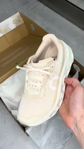 New On Running Cloudmonster - Dew/Ivory All sizes available in-store and online!  DM to purchase 📥  #Running #Fitness #active #gym #viralvideos #on #onrunning #sneakers #shoe 