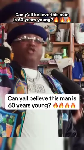 This man is literally 60 😳😳
