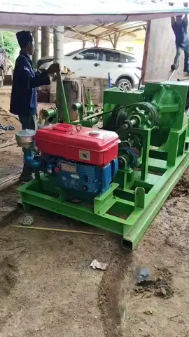 berangkt lg 1 unit spek 700m  bosku ,trimakasih smoga lancar 🙏 ,yg mau pesan monggo #sumatraselatan #drilingrigmachine #fyp 