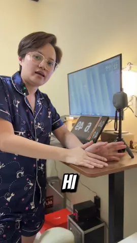 Biggest purchase ♥️♥️♥️ #standingdesk #inplay #electric #workfromhome #backpainhack #worthit #tiktok #fyp #fypシ゚viral #affiliatemarketing #SmallBusiness #support #help 