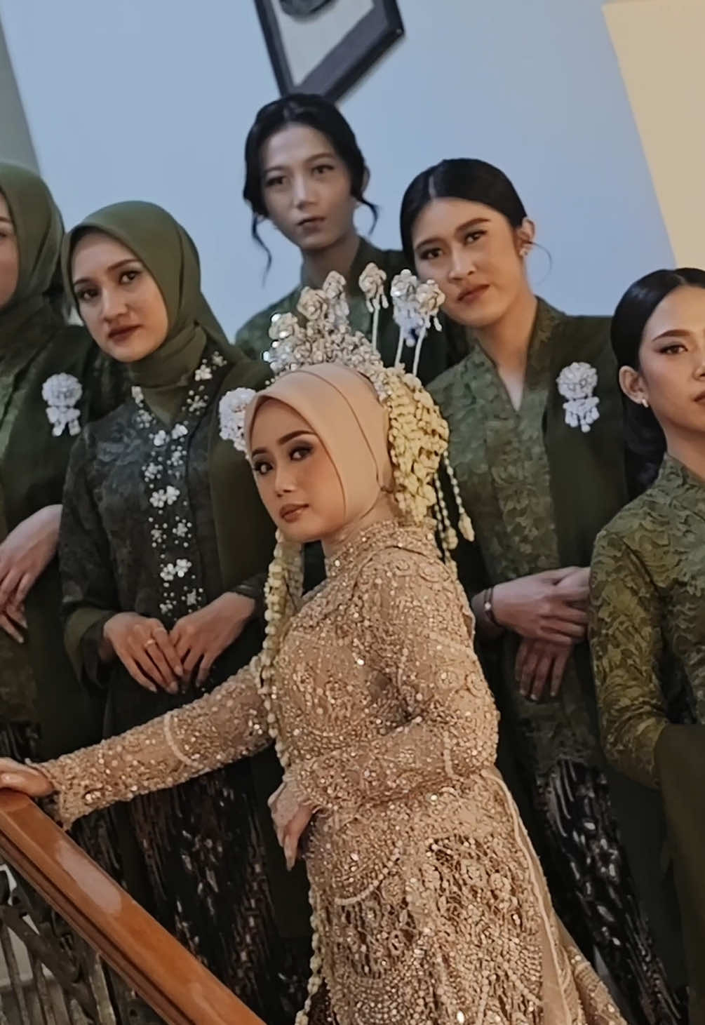 Momen hangat serta haru speech bridesmaid untuk sahabatnya 🥹❤️‍🩹 #bridesmaids #bridesmaidsdresses #bridesmaidsmovie #persahabatan #oxxyphotography 