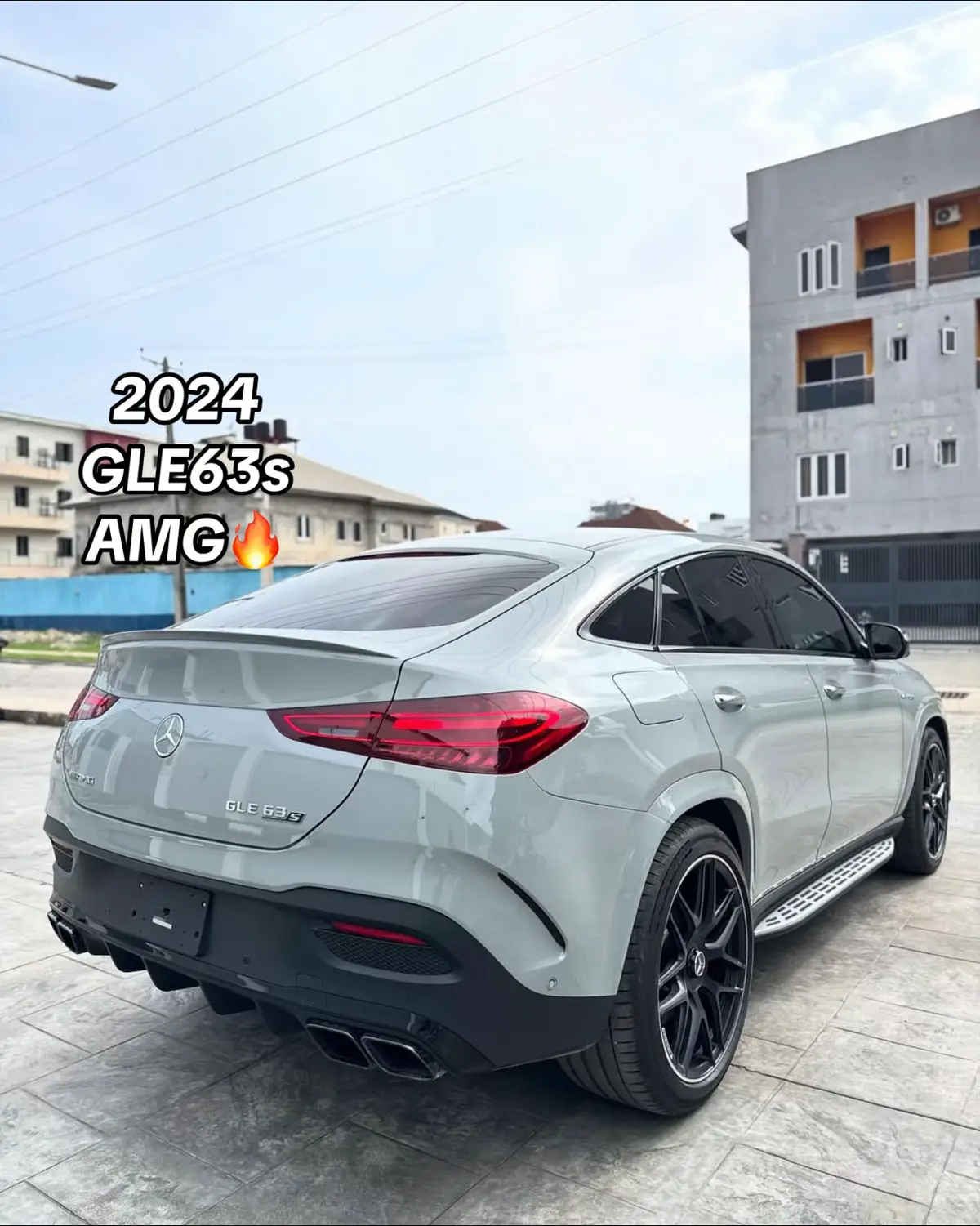 NOW AVAILABLE‼️ 2024 Mercedes Benz GLE63s AMG 4.0L V8 biturbo  Foreign Used  Nano Grey on Red and Black Full Option  Swap Deal✅ Nationwide Delivery✅ For Enquiries and Negotiations DM📨 or Call📲07043066704 YOUR RIDE,YOUR PRIDE #davescars #lagoscars #mercedesbenz #amg 